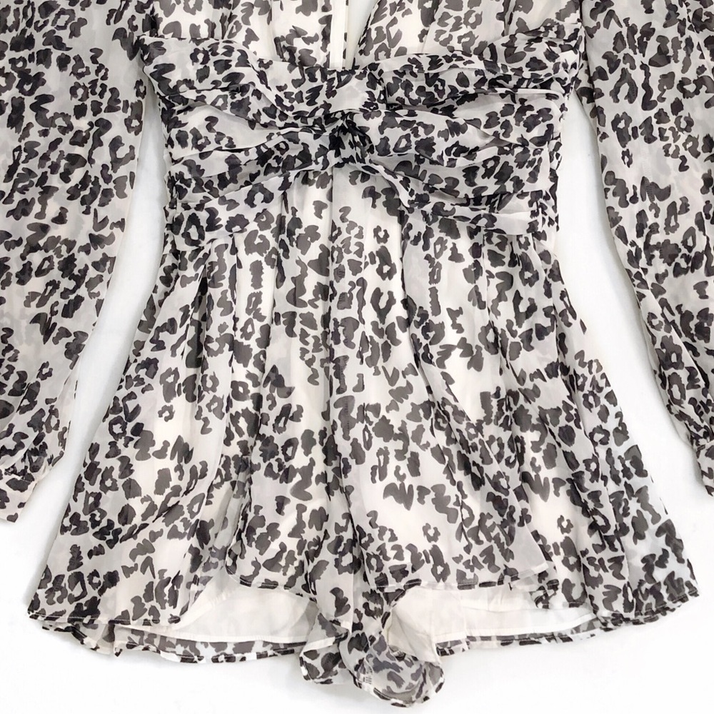 Nasty Gal Leopard Print Romper Playsuit Women’s Medium Long Sleeve Black White - Picture 8 of 11